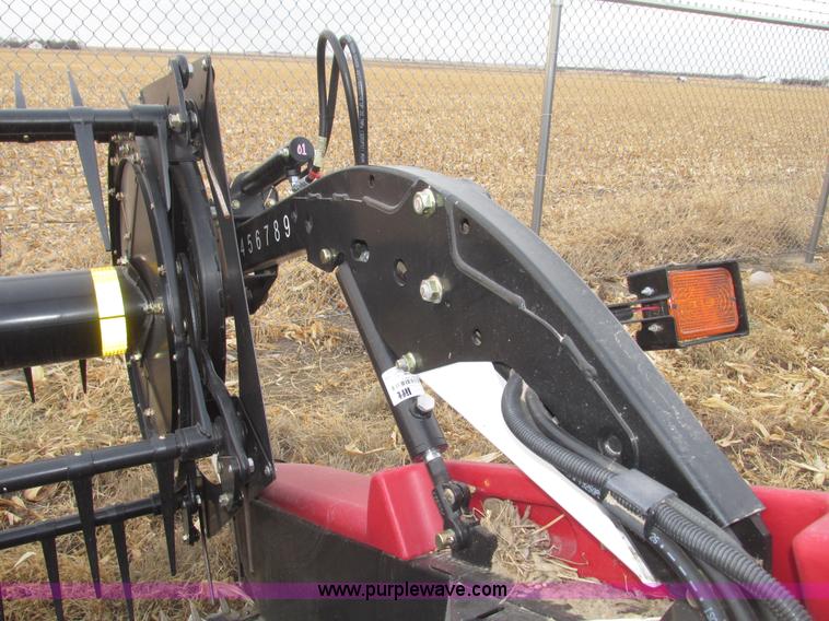 image for item G9860 2013 Case IH 2162 draper head