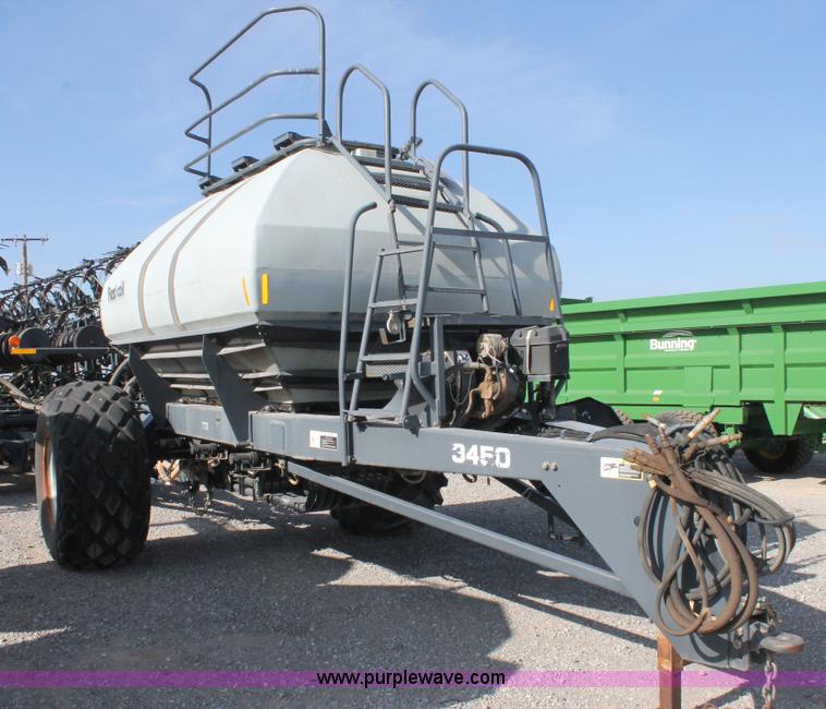 image for item H1686 2000 Flexi-Coil 7500 72' air hoe drill