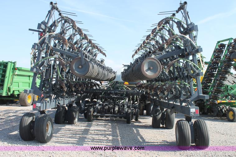 image for item H1686 2000 Flexi-Coil 7500 72' air hoe drill