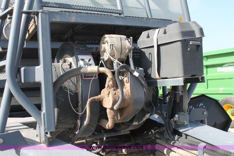 image for item H1686 2000 Flexi-Coil 7500 72' air hoe drill