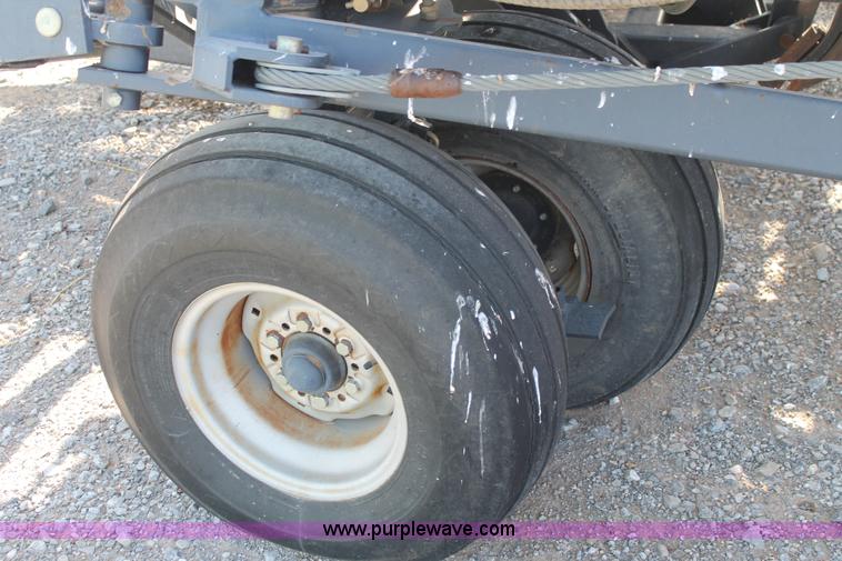 image for item H1686 2000 Flexi-Coil 7500 72' air hoe drill