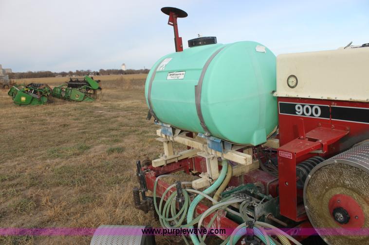 image for item H2048 Case IH 900 Cyclo Air planter