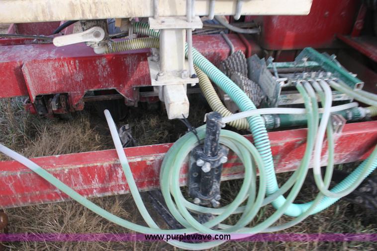 image for item H2048 Case IH 900 Cyclo Air planter