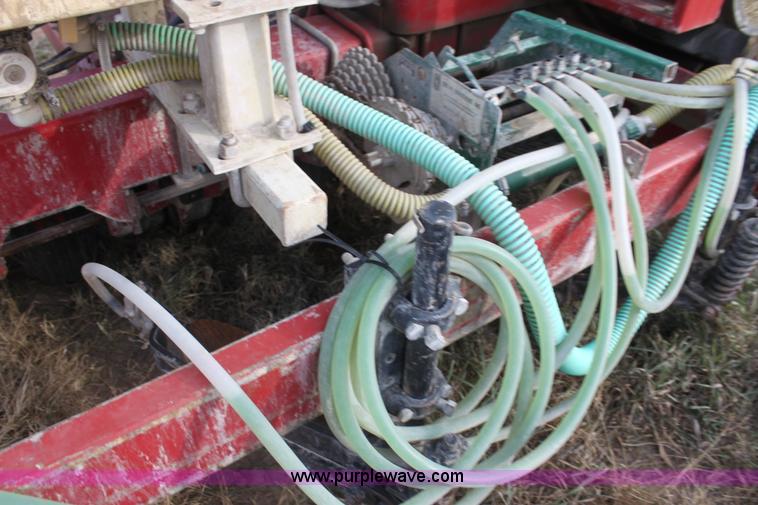 image for item H2048 Case IH 900 Cyclo Air planter