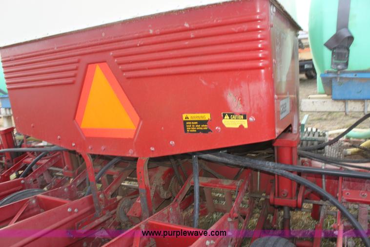 image for item H2048 Case IH 900 Cyclo Air planter