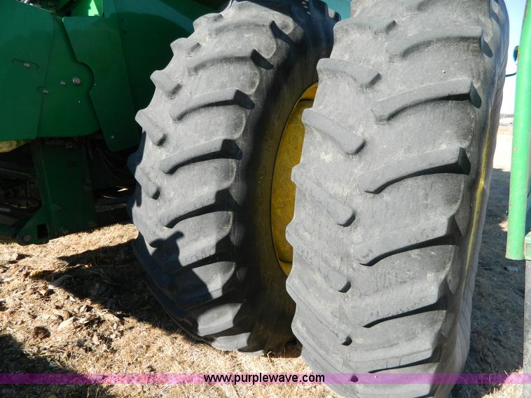 image for item H2307 2005 John Deere 9760 STS combine
