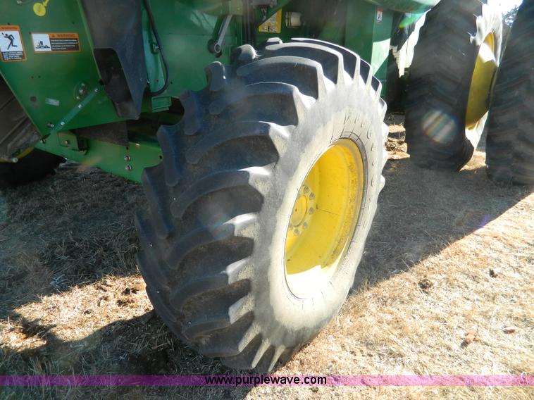 image for item H2307 2005 John Deere 9760 STS combine