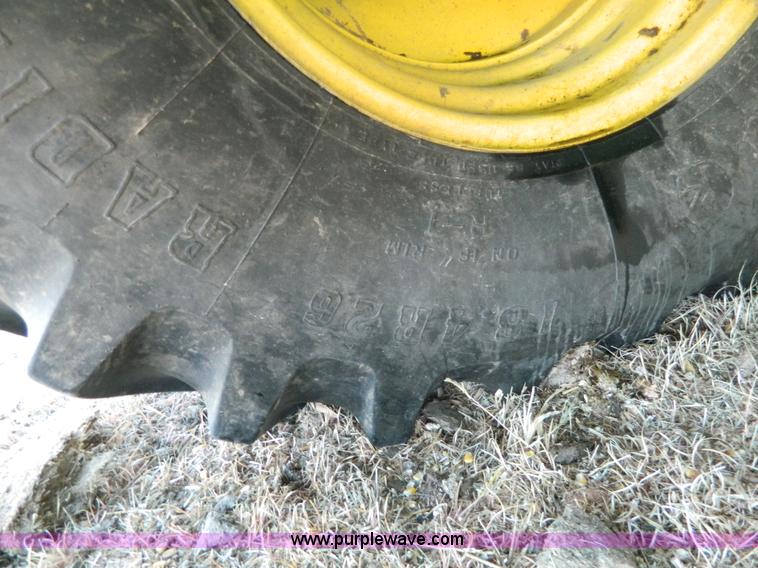 image for item H2307 2005 John Deere 9760 STS combine