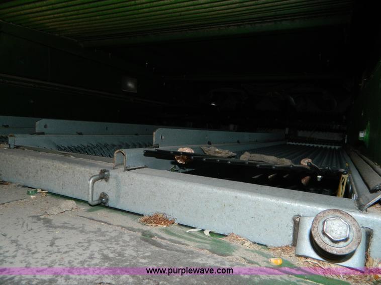 image for item H2307 2005 John Deere 9760 STS combine