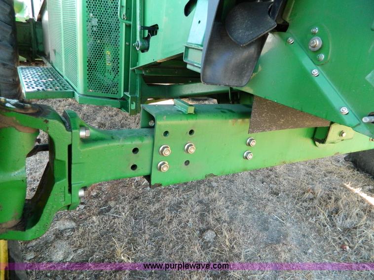 image for item H2307 2005 John Deere 9760 STS combine