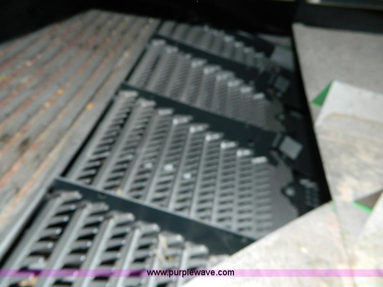 image for item H2307 2005 John Deere 9760 STS combine