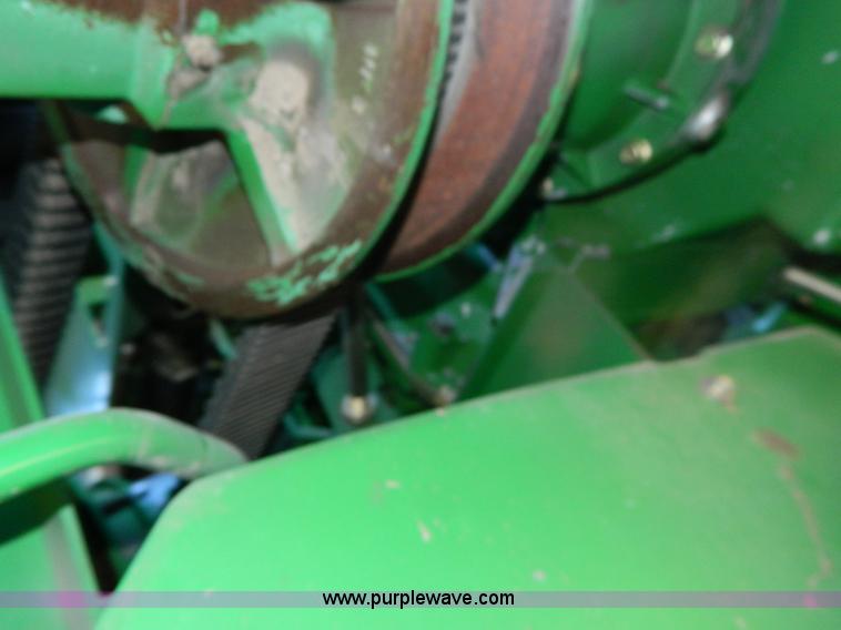 image for item H2307 2005 John Deere 9760 STS combine