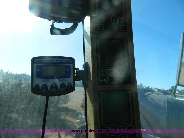 image for item H2307 2005 John Deere 9760 STS combine