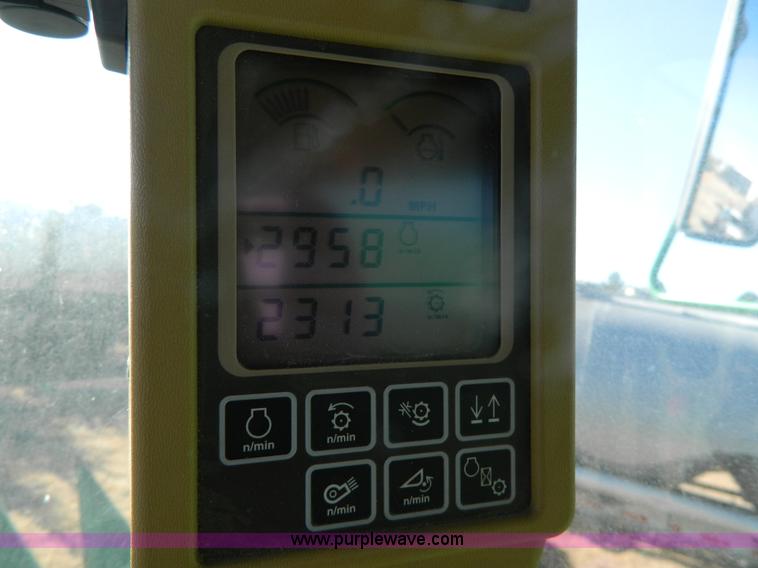 image for item H2307 2005 John Deere 9760 STS combine