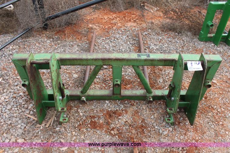 image for item H5981 Ottawa two spike bale spear