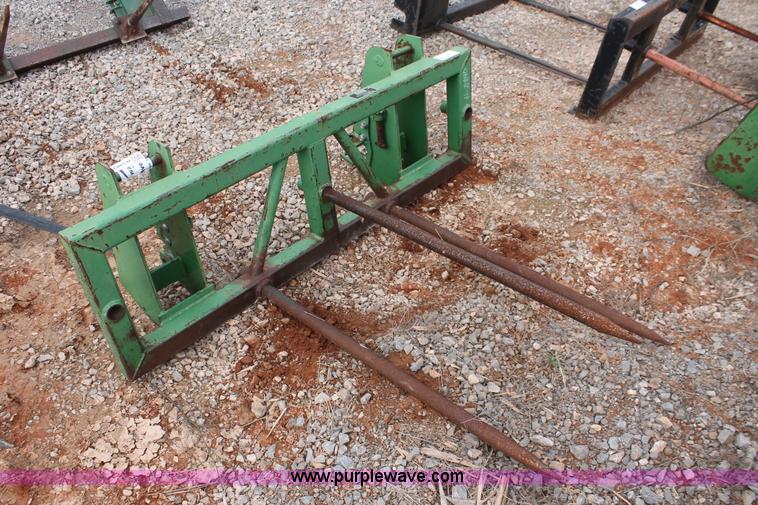 image for item H5983 Ottawa three spike bale spear