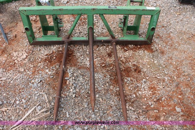 image for item H5983 Ottawa three spike bale spear