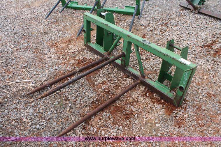 image for item H5983 Ottawa three spike bale spear