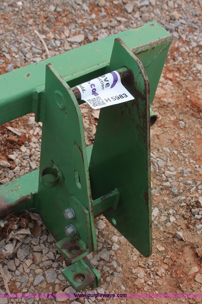 image for item H5983 Ottawa three spike bale spear