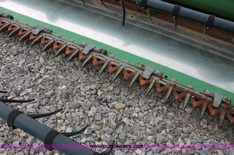 image for item H5985 1996 John Deere 930F flex head