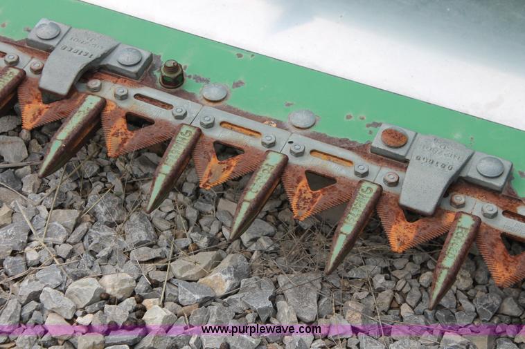 image for item H5985 1996 John Deere 930F flex head