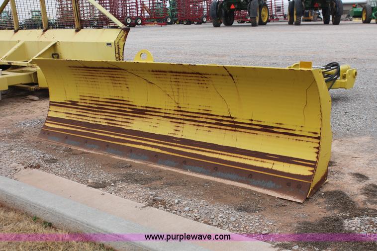 image for item H5990 2012 Degelman 10-46/57 four-way dozer blade