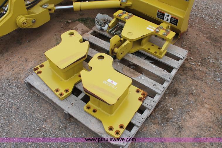 image for item H5990 2012 Degelman 10-46/57 four-way dozer blade