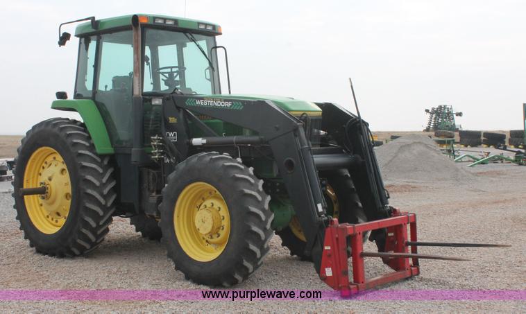 image for item H5991 1994 John Deere 7800 MFWD tractor