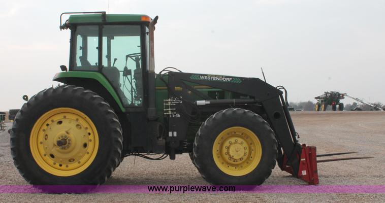 image for item H5991 1994 John Deere 7800 MFWD tractor