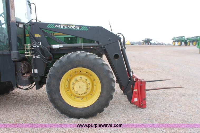 image for item H5991 1994 John Deere 7800 MFWD tractor