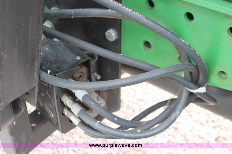 image for item H5991 1994 John Deere 7800 MFWD tractor