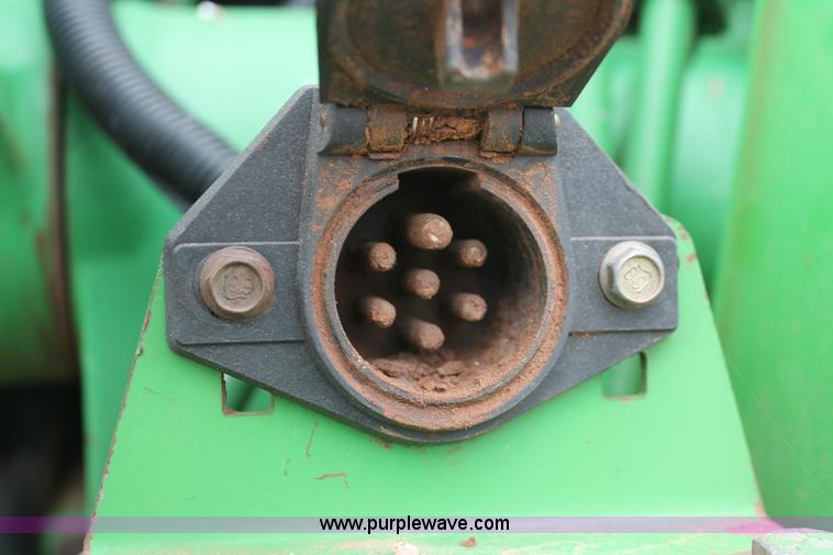 image for item H5991 1994 John Deere 7800 MFWD tractor