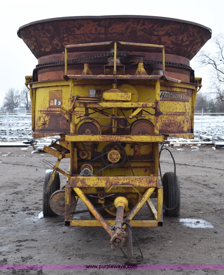 HayBuster C9 tub grinder in Kinsley, KS Item H9257 sold Purple Wave