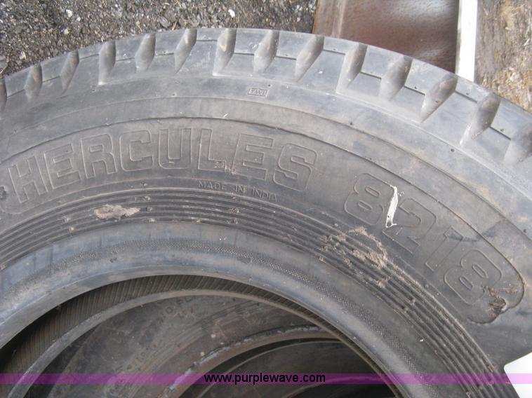 image for item H9282 (4) heavy truck tires