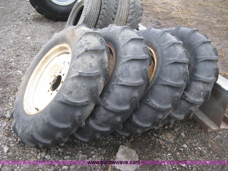 image for item H9283 (4) irrigation pivot tires and wheels