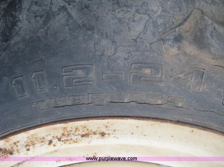 image for item H9283 (4) irrigation pivot tires and wheels