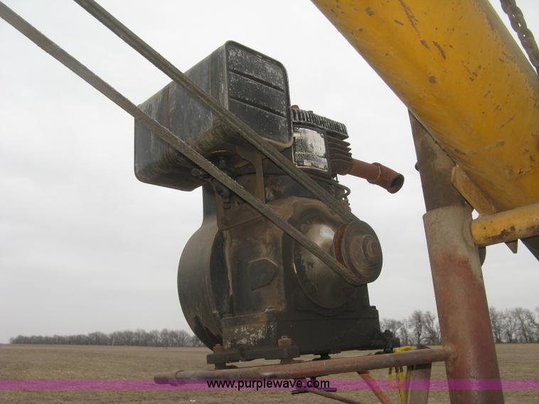 image for item H9284 Mayrath portable gas powered auger