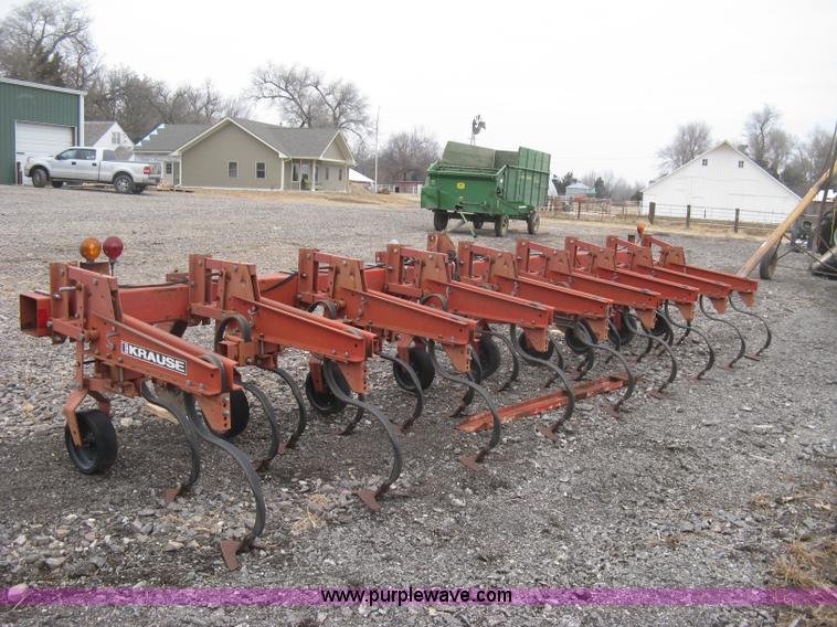 image for item H9285 Krause 4600 row cultivator