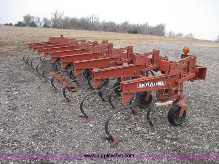 image for item H9285 Krause 4600 row cultivator
