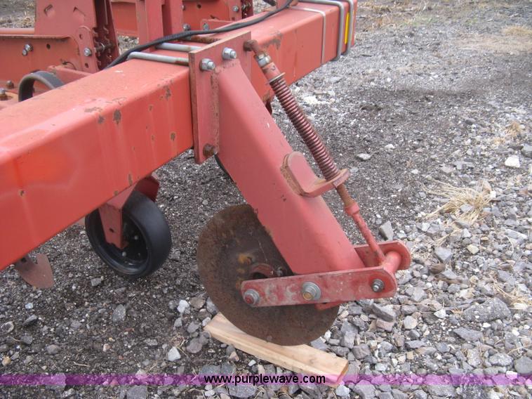 image for item H9285 Krause 4600 row cultivator