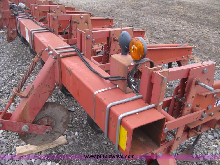 image for item H9285 Krause 4600 row cultivator