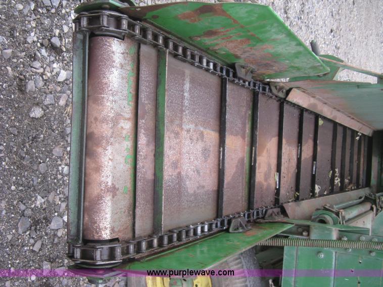 image for item H9286 John Deere 125 chuck wagon