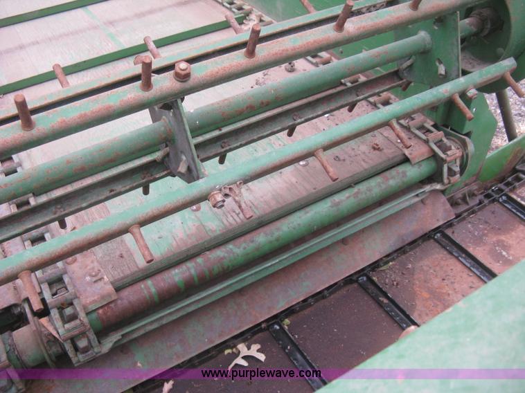 image for item H9286 John Deere 125 chuck wagon