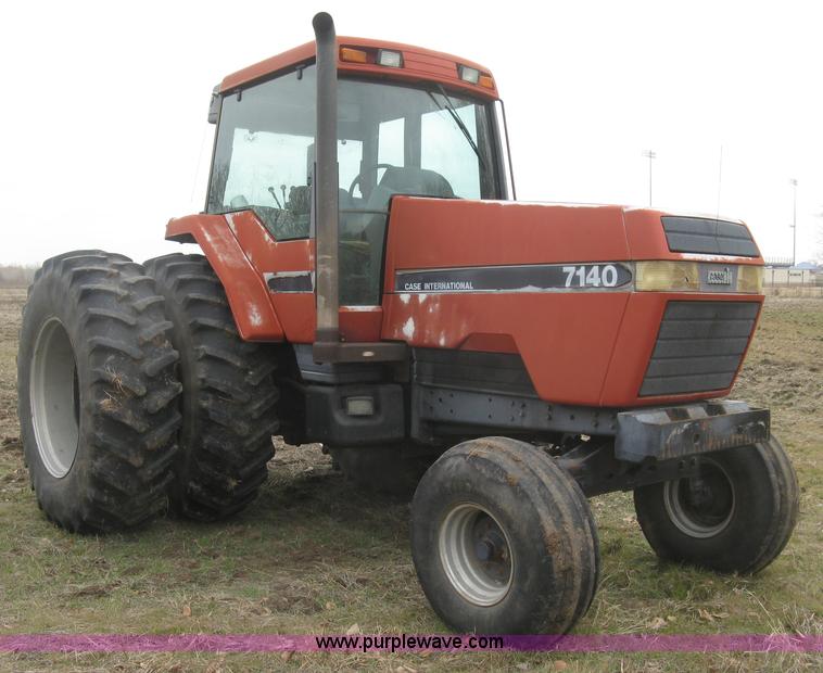 image for item H9290 1988 Case IH 7140 Magnum tractor