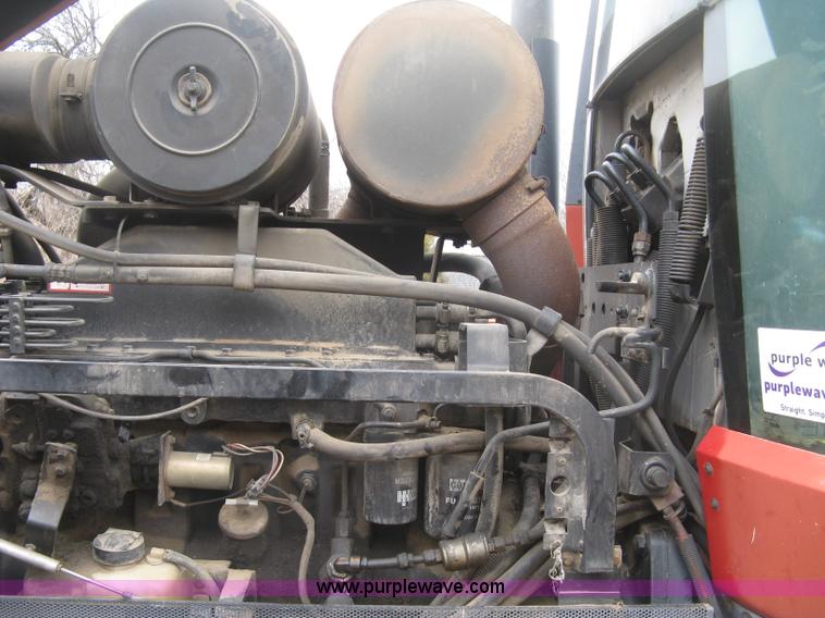 image for item H9290 1988 Case IH 7140 Magnum tractor