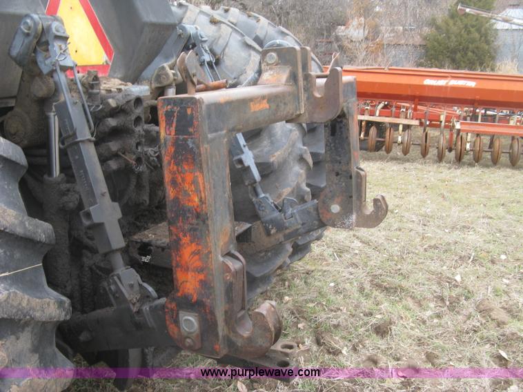 image for item H9290 1988 Case IH 7140 Magnum tractor