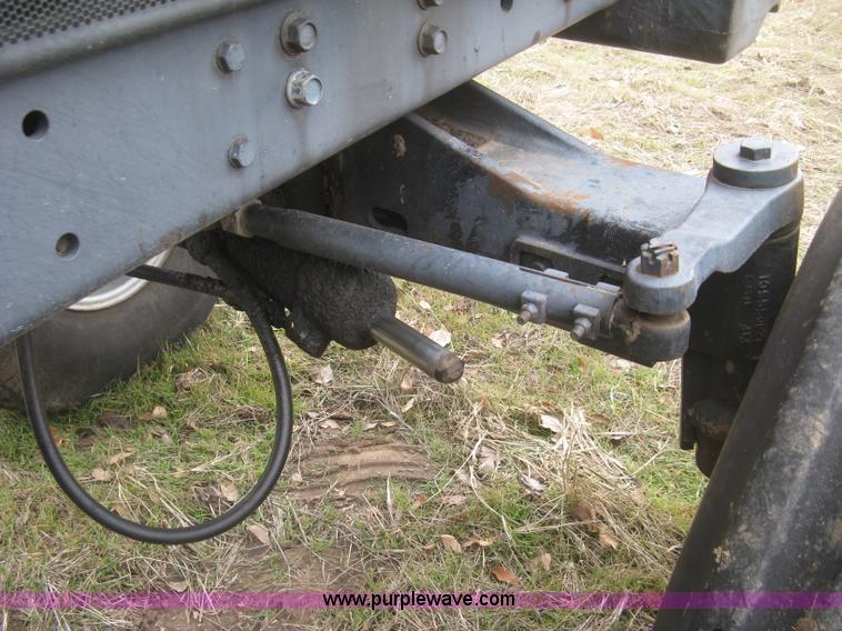 image for item H9290 1988 Case IH 7140 Magnum tractor