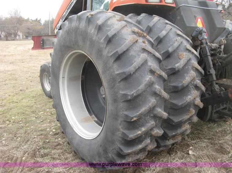 image for item H9290 1988 Case IH 7140 Magnum tractor