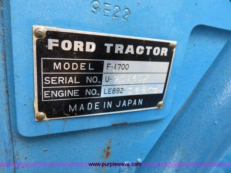 image for item I2480 1979 Ford 1700 tractor