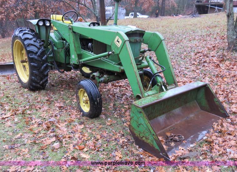 image for item I2485 1967 John Deere 2510 tractor